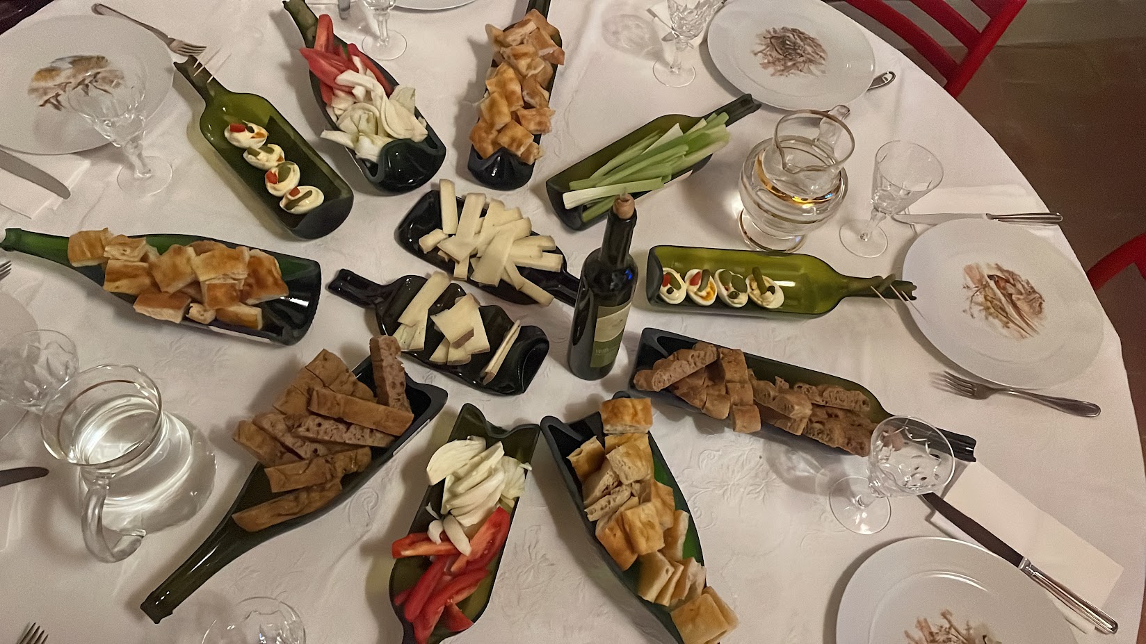 Our table at Podere Cerbaia is full of colours !